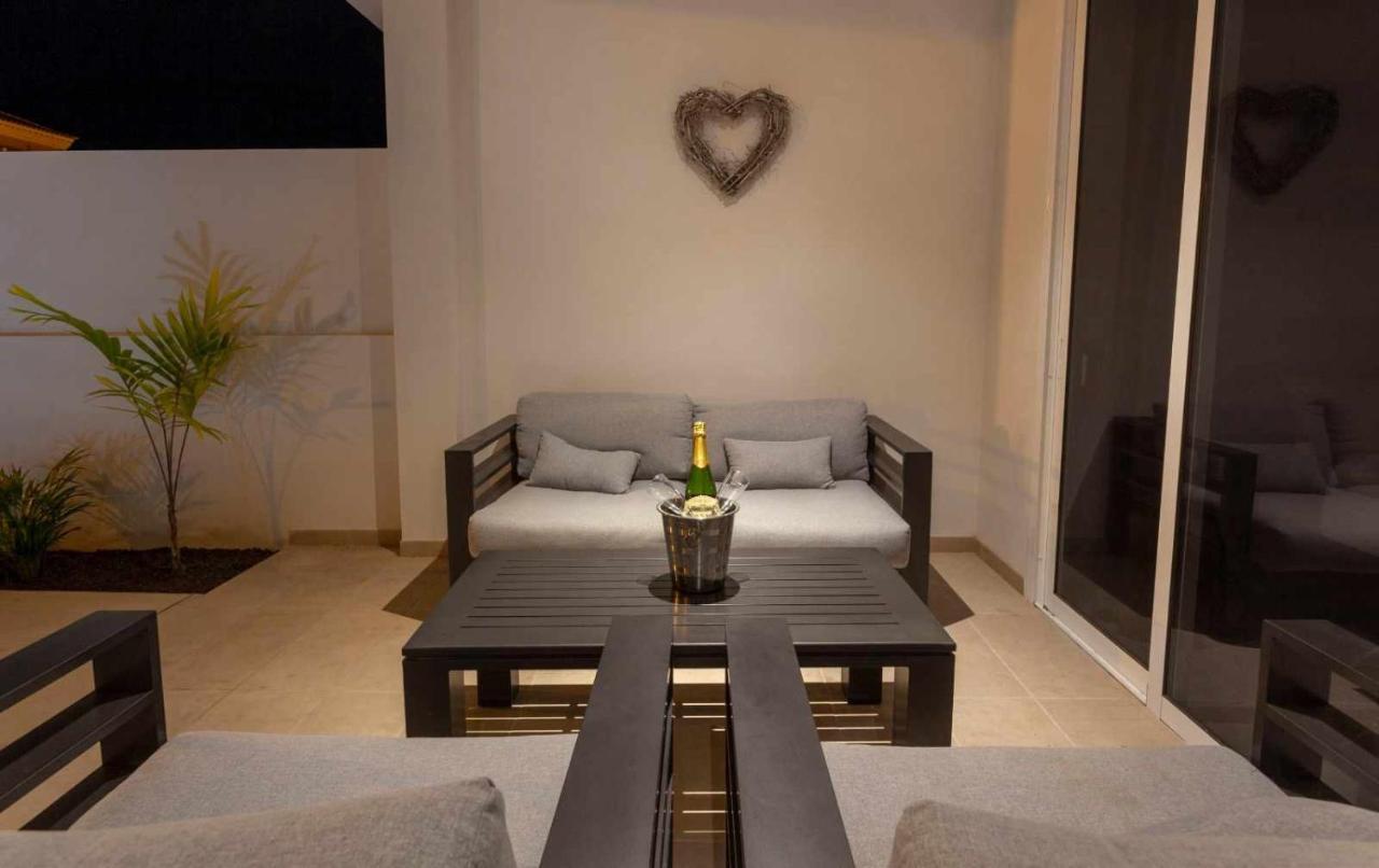 מספאלומס Villa Palm Breeze מראה חיצוני תמונה