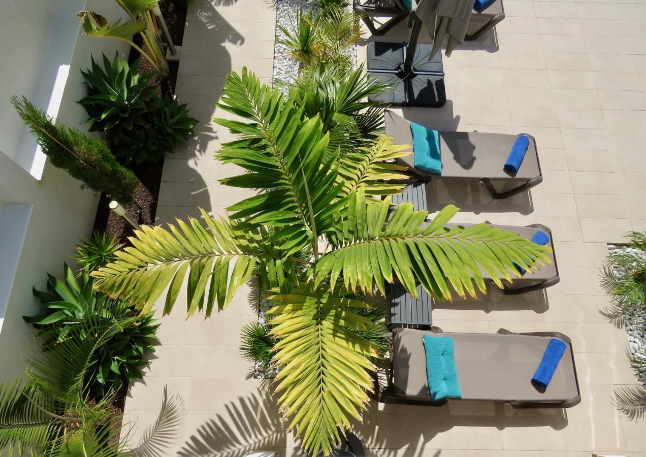 מספאלומס Villa Palm Breeze מראה חיצוני תמונה